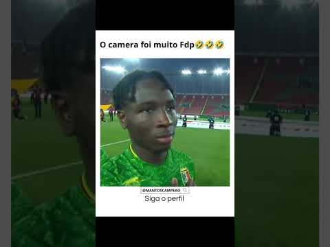 O CÂMERAMEN É DA ZUEIRA KK #futebolmeme #lancesdefutebol #humorbr #capcut #shorts