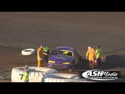 Modified Sedans: Darren McLaughlin Rollover - Toowoomba Speedbowl