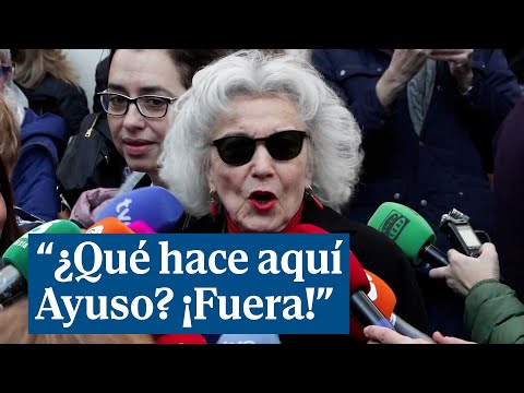 Versión Española - Coloquio con Almodóvar, Marisa Paredes y Miguel Bosé (2000)