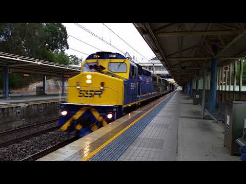 SSR grain train 4343 on the move through Gosford