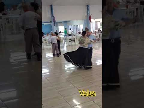 #shotrs #dancarinos #baile. no clube dos idosos de Dois Vizinhos cidade Norte. Paraná.Brasil