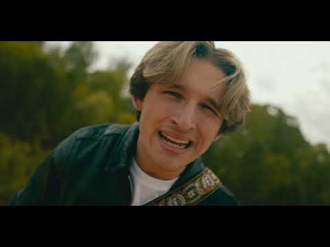 zoahh - High School (Official Music Video)