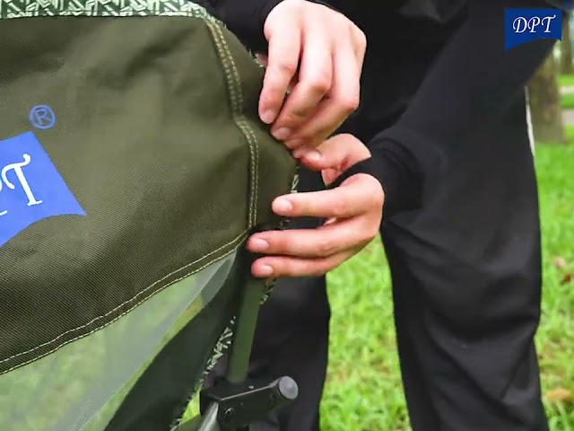 كرسي رحلات هزاز يتحمل 100 كجم مقاوم للصدأ أخضر يجمع بين المتانة والراحه