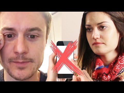 カップルは、1ヶ月間お互いにテキストをあきらめる (Couples Give Up Texting Each Other For A Month)