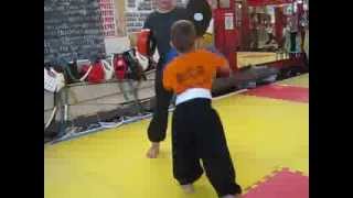 preview picture of video 'Ο μικρότερος αθλητής του συλλόγου «ΠΥΓΜΗ»- 4χρονος Άγγελος Τσάνος'