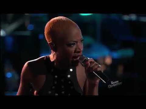The Voice USA 2015: Kimberly Nichole "What's Up" (Live Playoffs)