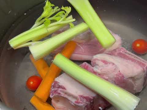 Brodo di carne (come lo faceva la mia nonna)