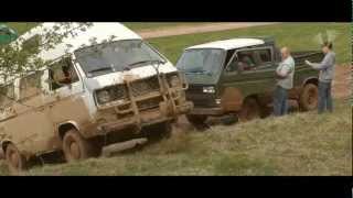 preview picture of video 'VW T3 T4 Syncro Treffen Mammutpark Stadtoldendorf 2011 HD Sandkastenspiele'