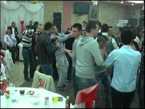 Tallava Shqiptare Valbona Halili Elbasan Albania bar xhejson Jason