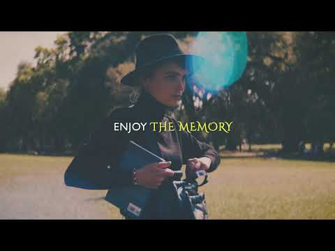 Alexander Orue & Pansil - Life (Official Lyrics Video)