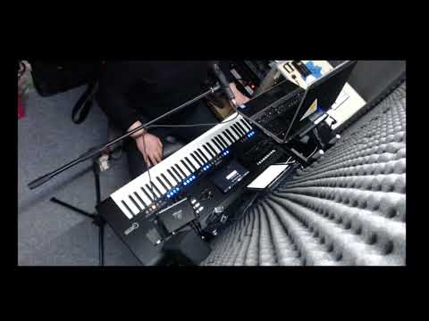 Miasto budzi się - cover (Yamaha Genos)