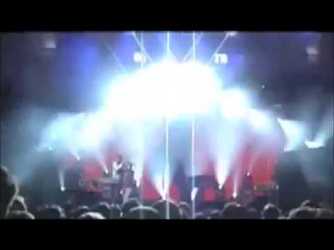 PUKKELPOP 09 : WAXDOLLS - SPOILED RICH BITCHES