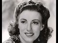 Vera Lynn - A Nightingale Sang in Berkeley Square (lyrics)