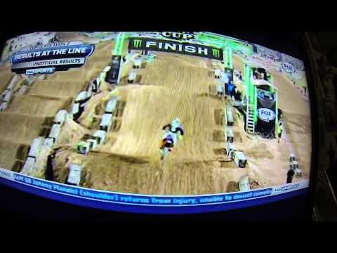 Ryan Villopoto: The Joker Lane - Monster Energy Cup 2013 | Crashes In The Next Turn