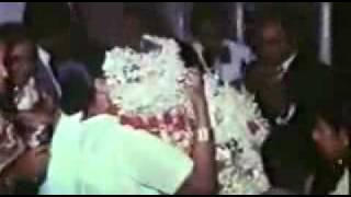 Download lagu Ghar Se Dola Chala Ladli Ka mp3