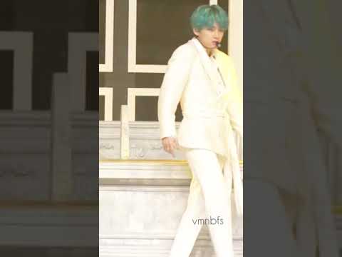 V Focus Dionysus BTS Taehyung @ MCountdown 190418
