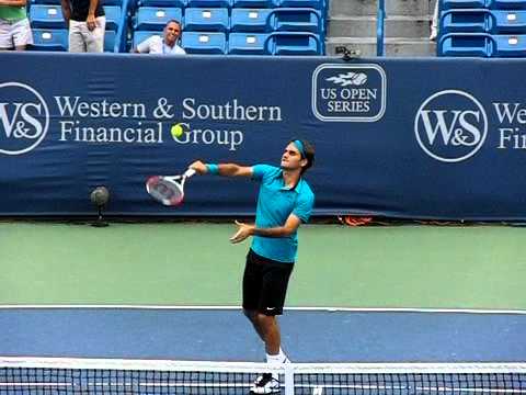 Roger Federer Overhead Smash in Slow Motion
