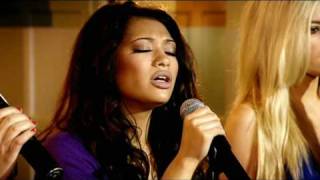 02 The Saturdays - Issues (acoustic) (The Month with Miquita - January 2009)