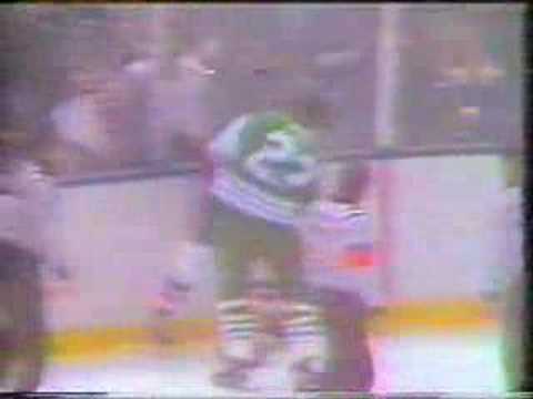 Nick Fotiu vs. Bob Nystrom