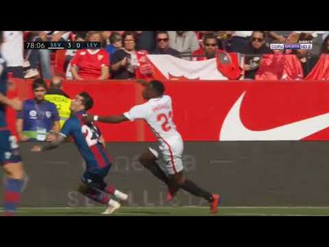 Gol de Sevilla contra el Levante 4-0 Pablo Sarabia