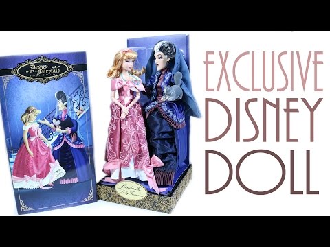 download lagu mp3 mp4 Lady Tremaine Figurine, download lagu Lady Tremaine Figurine gratis, unduh video klip Lady Tremaine Figurine