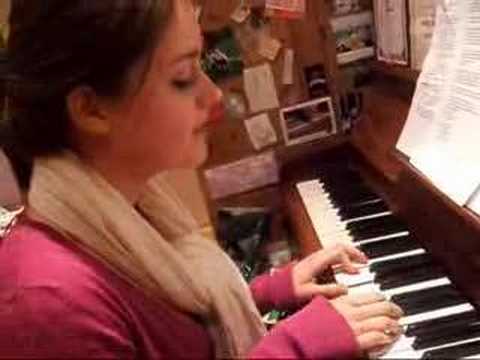 Neighborhood #1 (Tunnels) - Maura Walshe (Arcade Fire cover) video thumbnail