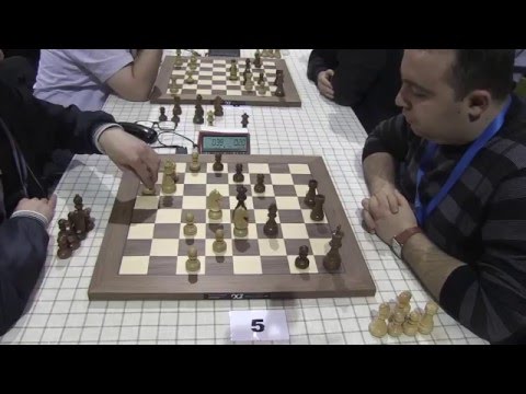 2015-12-18 BELOUS, Vladimir - PETROSIAN, Tigran L.European Chess Blitz 9-th Round 2-d Game