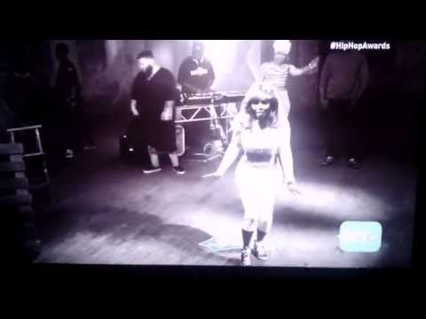 The Queen B (@LilKim) & her artist / protege' Tiffany Foxx (@1tiffanyfoxx) ..