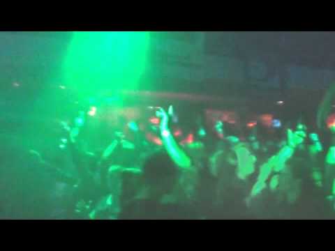 BeatThiefs - Umbungo (Chocolate Puma remix) Defected Party.wmv