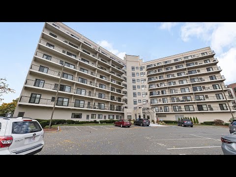 133 Commander Shea Blvd 502, Quincy, MA 02171