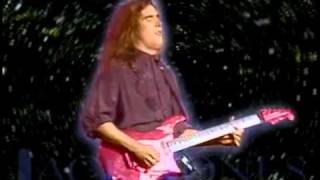 "Intro" from the 'Chain Reaction Live In Concert' DVD