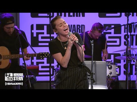 Miley Cyrus “The Climb” on the Howard Stern Show (2017)