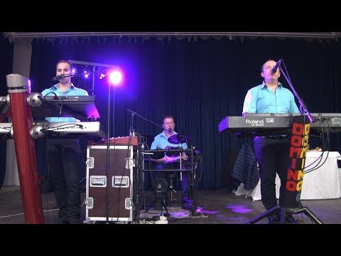 hudobná skupina DOMINO - Biela ruža rozkvitala..., Cukor jedla, kávu pila...