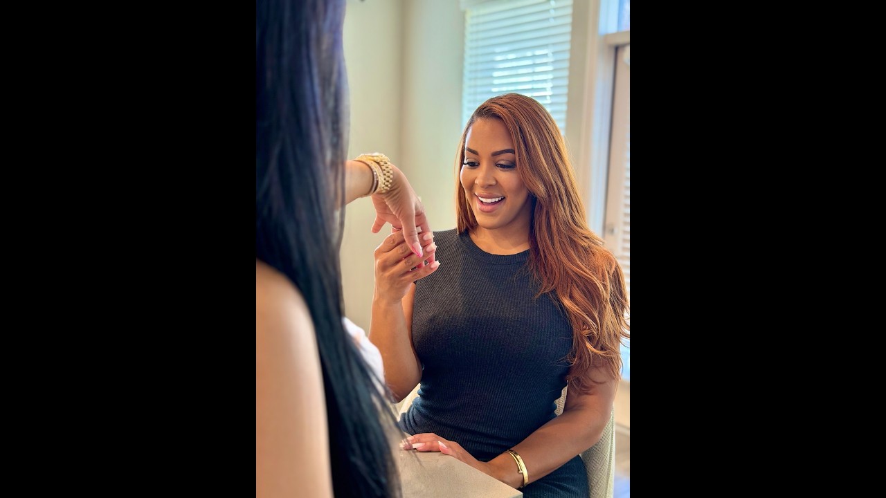 When Delicia shows Lauren her promise ring!