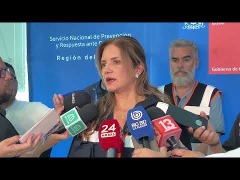 Alcalde de Penco acusa que "gobierno está entrando en un gallito político" a un mes de los incendios