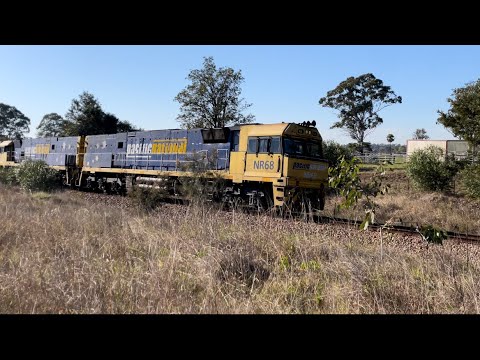 Pacific National NR68, NR47 & NR118 with 3BM4 at Oakhampton - 30/8/23
