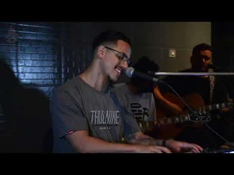 Aos Seus Pés - Casa de Oração Onoma