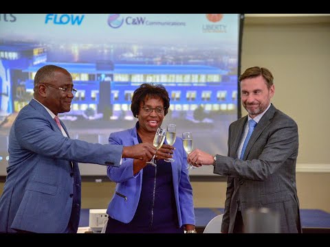 T&oacute;piko di e siman aki ta: Benta di United TeleCommunication Services <br />
- Res&uacute;men di trabounan positivo di VVRP<br />
- Mensahe di Minister Jesus-Leito<br />
- Despues di 20 a&ntilde;a, UTS ta drenta un era nobo<br />
- Komunidat lo benefisi&aacute; sigur di e kambio aki