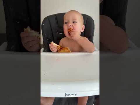 🍕 🍕 🍕 #blw #babyledweaning #babyfood #babieseating #momtok #kadyn #kadynsmith