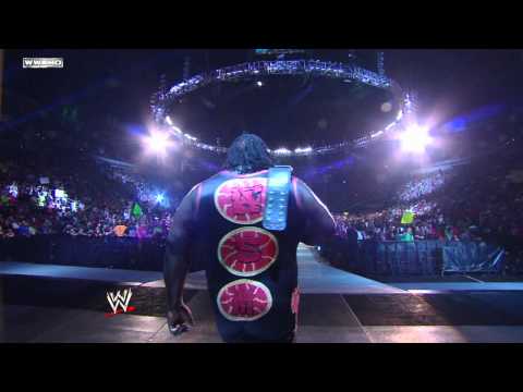 Friday Night SmackDown - Mark Henry and Big Show meet since Vengeance