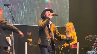 Porno For Pyros - Cursed Female - Xcite Center 2024