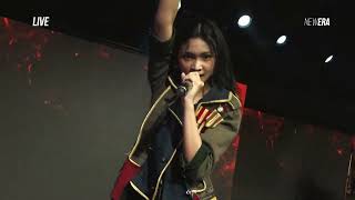 Download lagu JKT48 - M09. Joan of Arc di Dalam Cermin (Kagami no Naka no Jean Da Arc) | Pajama Drive 30 Mei 2024 mp3