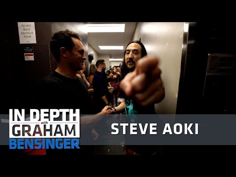 Backstage at OMNIA with Steve Aoki