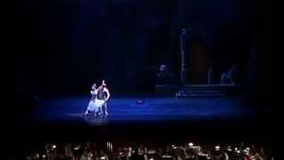 Natalia Berrios y  Jose Manuel Ghiso -  La Bayadera Ritual Pdd 1er Acto