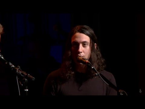 eTown Exclusive: On-Stage Interview with Noah Gundersen