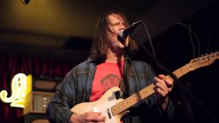 The Whigs - "Waiting" | a Do512 Lounge Session