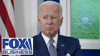 New poll on Biden's approval rating should be 'disturbing' for Dems: Freeman