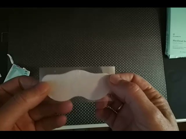 Vídeo relacionado con LANBENA Juego de eliminación de puntos negros 3 en 1, limpieza profunda, tiras de poros, suero clarificante y elimina los papeles de la nariz y la cara, tratamiento de puntos negros, minimiza los