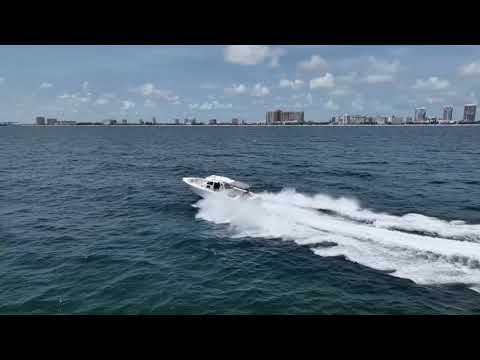 2022 SŌLACE 41 CS | Sundance Marine