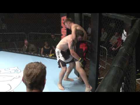 Marcus Mitchell vs Nick Jones full fight